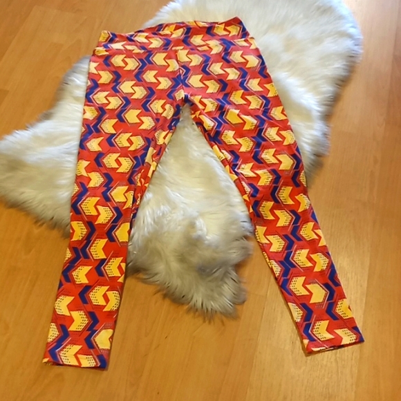 LulaRoe Printed Leggings- T&C-#1559+ - Picture 6 of 10